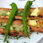 Ramazan Lezzeti Hazırlarını Çatlatır: Peynirli Konya Pidesi