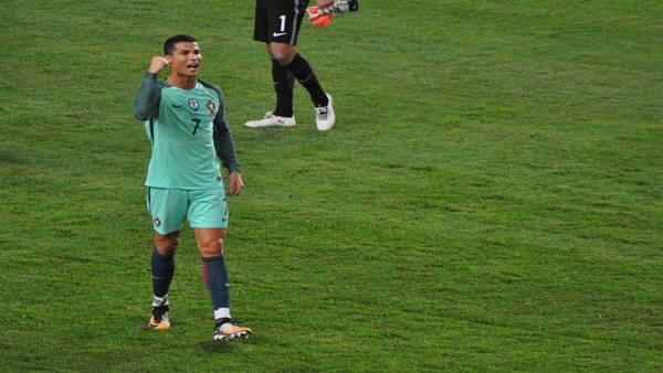 Ronaldo Kendi Gözlük Markasını Kurdu