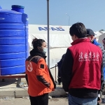 hayata-destek-dernegi-afet-bolgesinde-temiz-su-ve-hijyenin-onemine-dikkat-cekiyor.jpg