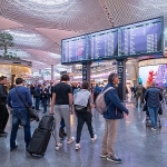 iga-istanbul-havalimaninda-bayram-mesaisi-5-bin-601-ucus-824-bin-yolcu.jpg