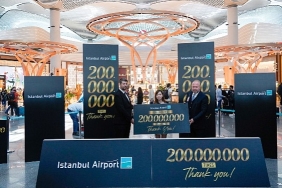 iga-istanbul-havalimani-200-milyonuncu-yolcusunu-agirladi.jpg