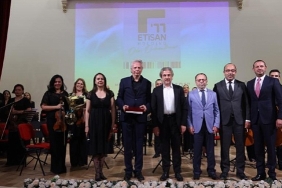 etisan-holding-klasik-muzik-101-projesini-hayata-gecirdi.jpg