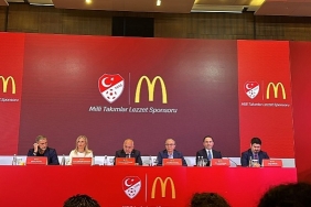 mcdonaldsin-milli-takimlara-olan-destegi-4-yil-daha-devam-edecek.jpg