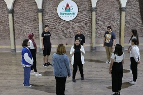 yaratici-drama-ve-tiyatro-kursu-basladi.jpg