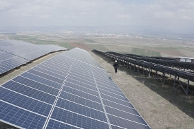 galata-wind-avrupada-toplamda-300-mw-kapasiteli-gunes-enerji-santrali-projeleri-gelistirecek.jpg