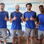 anadolu-efesli-4-basketbolcu-saglik-kontrolunden-gecti.jpg