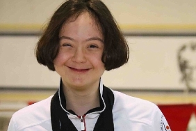 egeli-down-sendromlu-sporcu-irem-ozdemirden-avrupa-sampiyonasinda-5-madalya.jpg