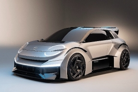 nissan-londra-tasarim-studyosunun-20-yilini-concept-20-23-gosteri-aracinin-tanitimiyla-kutluyor.jpg