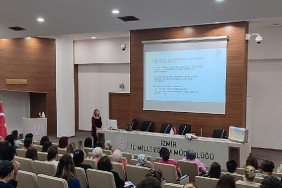 izmir-il-milli-egitim-mudurlugu-tarafindan-meme-kanseri-farkindalik-egitimi-duzenlendi.jpg