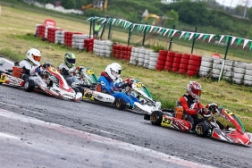 nimosk-karting-yarisi-korfezde.jpg