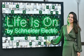 schneider-electric-net-sifir-binalar-alaninda-yenilikci-liderlerle-bir-araya-geldi.jpg