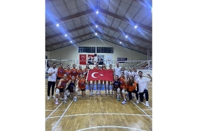 eczacibasi-2-lig-voleybol-takimi-haftayi-galibiyetle-kapadi.jpg