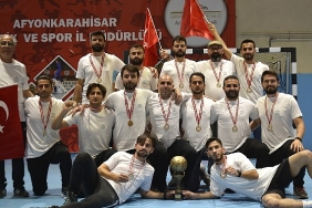 futsal-turnuvasinin-sampiyonu-nilufer-belediyesi-gesk.jpg