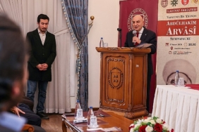 vefatinin-80-yilinda-abdulhakim-arvasi-sempozyumu-duzenlendi.jpg