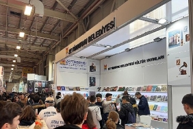 zeytinburnu-kultur-yayinlari-146-eserle-tuyap-kitap-fuarinda.jpg