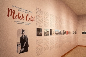 sakip-sabanci-muzesinin-yeni-sergisi-unutulmus-bir-cumhuriyet-kadini-butun-yonleriyle-melek-celal-ziyarete-acildi.jpg