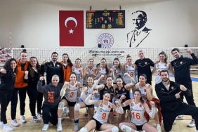 eczacibasi-2-lig-yari-finallerinde-sahne-aliyor.jpg