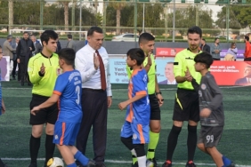 yenisehir-belediyesi-2-geleneksel-u12-futbol-turnuvasi-sona-erdi.jpg