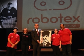 yenisehir-belediyesi-8-ilden-500-ogrenciyi-robot-yarismasinda-bulusturdu.jpg