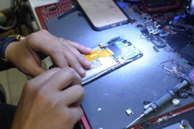 Cep Telefonu Ekran Tamiri