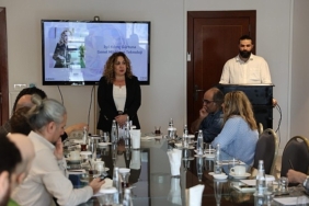 ibm-yaraticiligi-ve-verimliligi-artirma-yolunda-generative-ai-ile-yeni-is-yapis-bicimlerini-konu-alan-bir-basin-toplantisi-gerceklestirdi.jpg