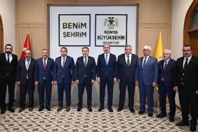 bbp-genel-baskani-destici-baskan-altayi-ziyaret-etti.jpg
