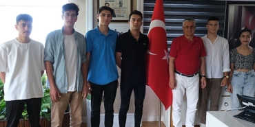 chp-kemer-genclik-kollarindan-baskan-topalogluna-ziyaret.jpg