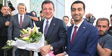 ekrem-imamoglu-tuzla-belediye-baskani-eren-ali-bingole-tebrik-ziyaretinde-bulundu.jpg