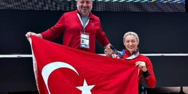 hamide-dogangunden-dunya-sampiyonasinda-3-bronz-madalya.jpg