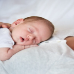 Yenidoğan Bebeklerde Sağlıklı Bir Uyku Düzeni İçin 9 Öneri