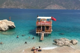 Adrasan'ın En Eğlenceli Tekne Turu: Yiğit Kaptan 07